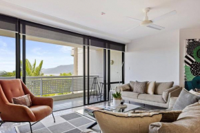 The Abbott—A Sea-Swept Esplanade Abode, Cairns